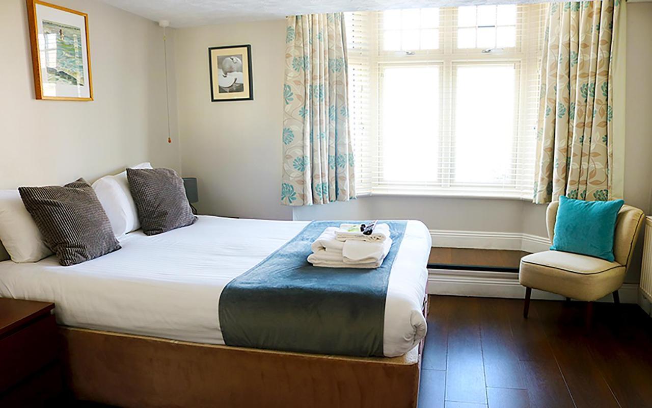 ホテル The Oyster Smack Burnham-on-Crouch エクステリア 写真