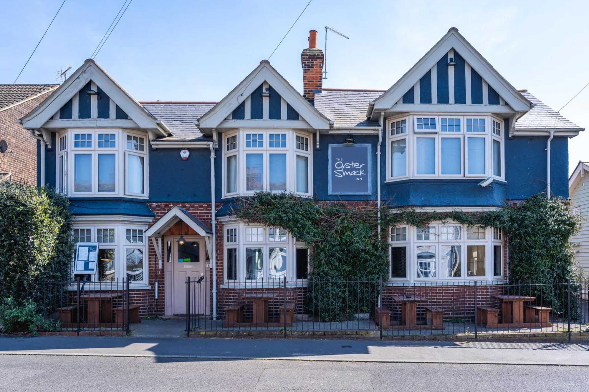 ホテル The Oyster Smack Burnham-on-Crouch エクステリア 写真